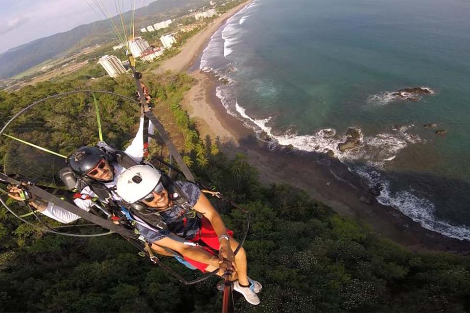 Paragliding in Jaco, Things to do in Jaco, Costa Rica – Costa Rica Tours