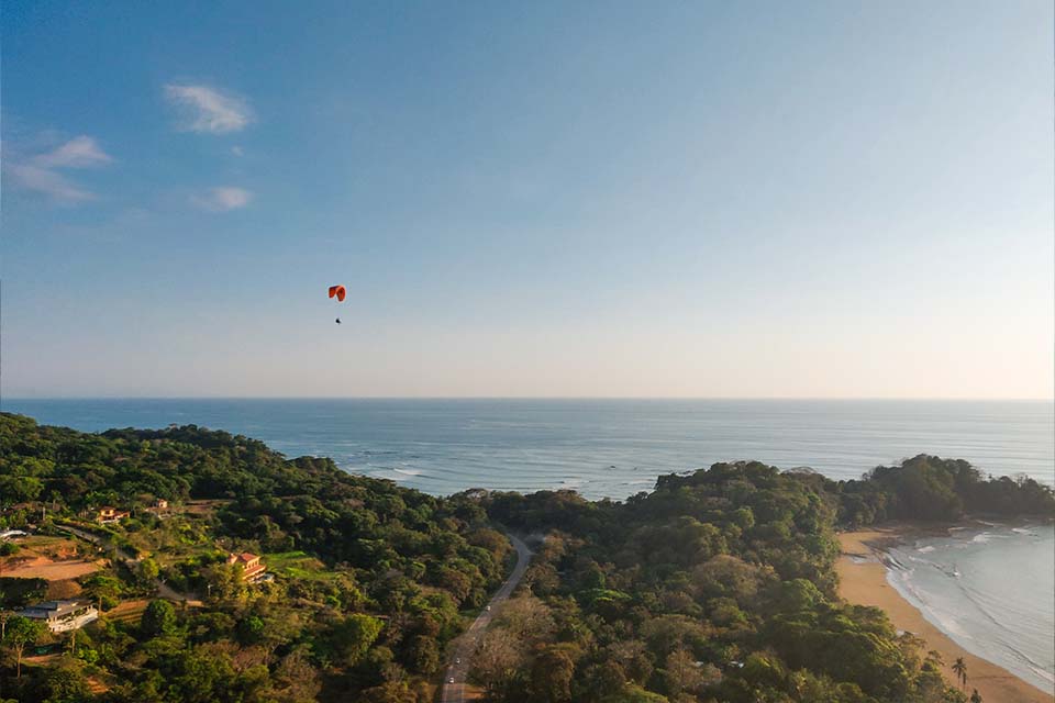 Paragliding, Things to do in Uvita & Dominical, Costa Rica – Costa Rica Tours