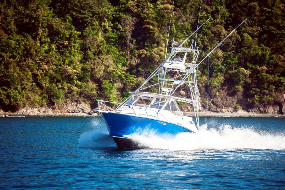 Fishing Charter: Dream Maker, Things to do in Jaco, Costa Rica – Costa Rica Tours