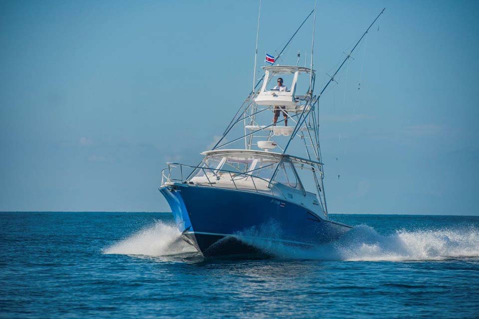 Fishing Charter: Dream Maker, Things to do in Jaco, Costa Rica – Costa Rica Tours